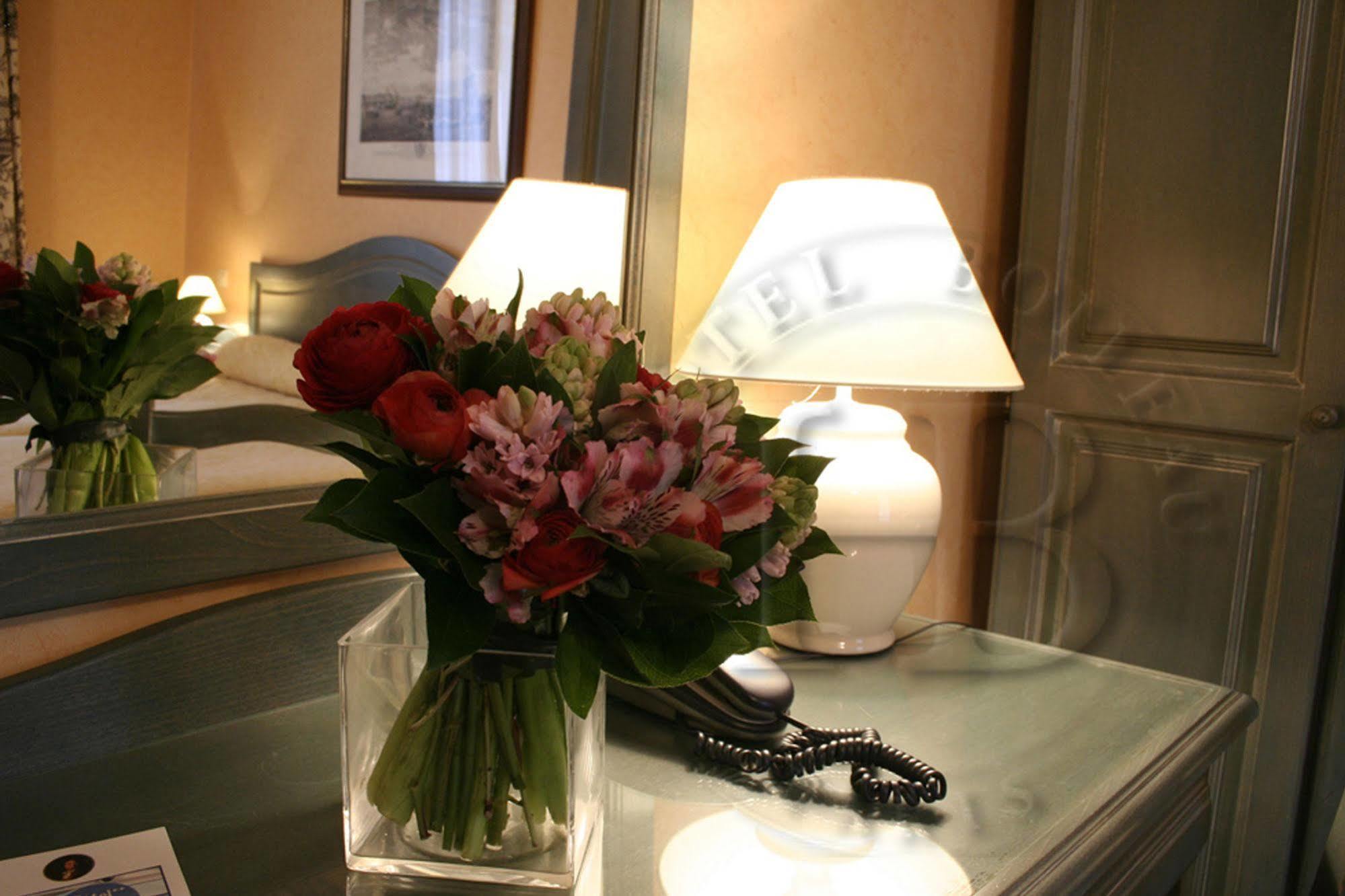 Hotel Boileau Paris Dış mekan fotoğraf